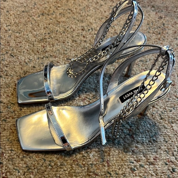 Nine West Silver Metallic Heels with Strappy Design - Picture 1 of 5